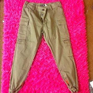 Kelley Cargo Joggers Olive